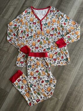 Little Sleepies Holiday Treats Pajama Set Women’s Sz XL Gingerbread Cookies